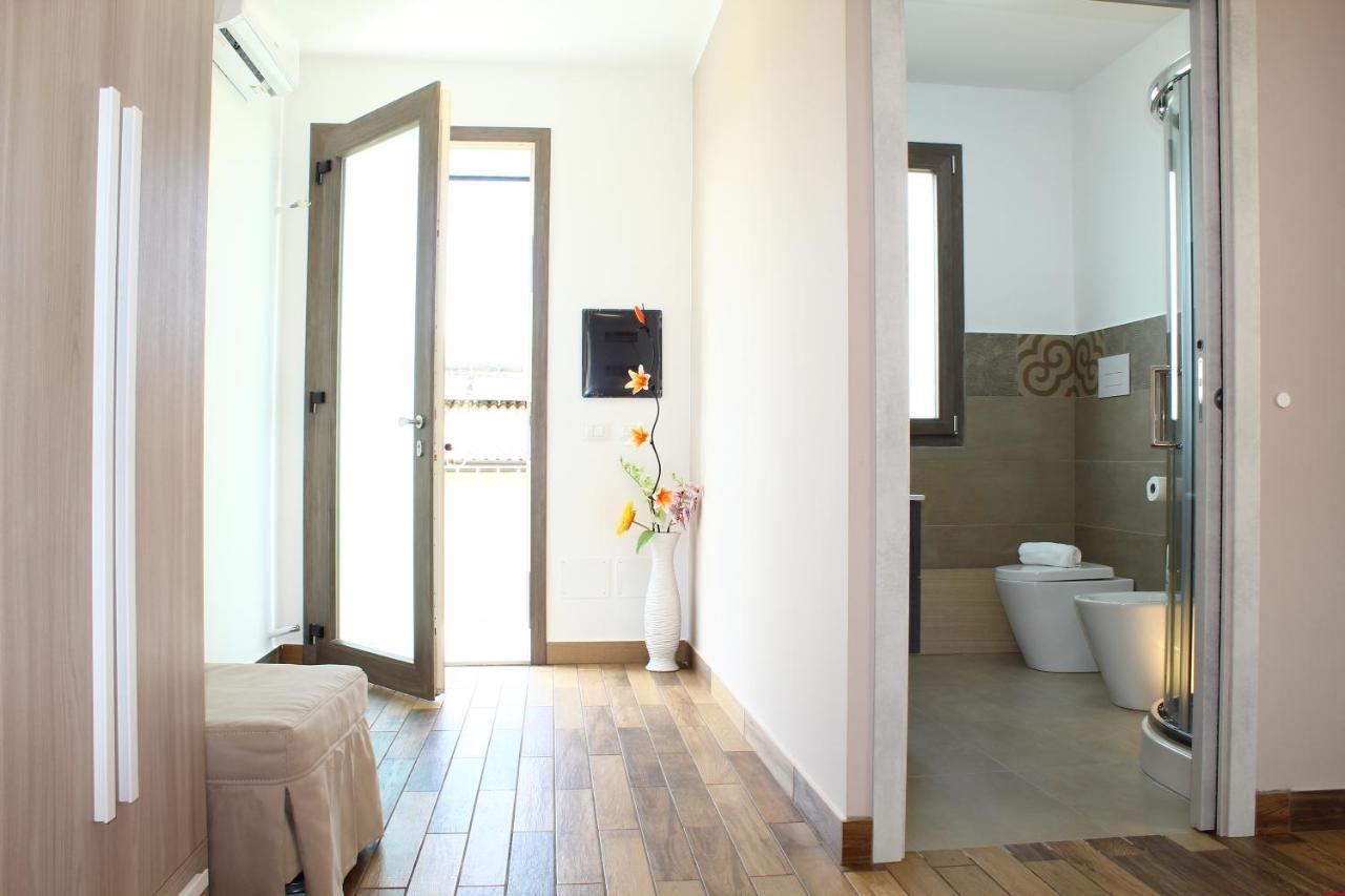 Suite Capaci Exterior photo