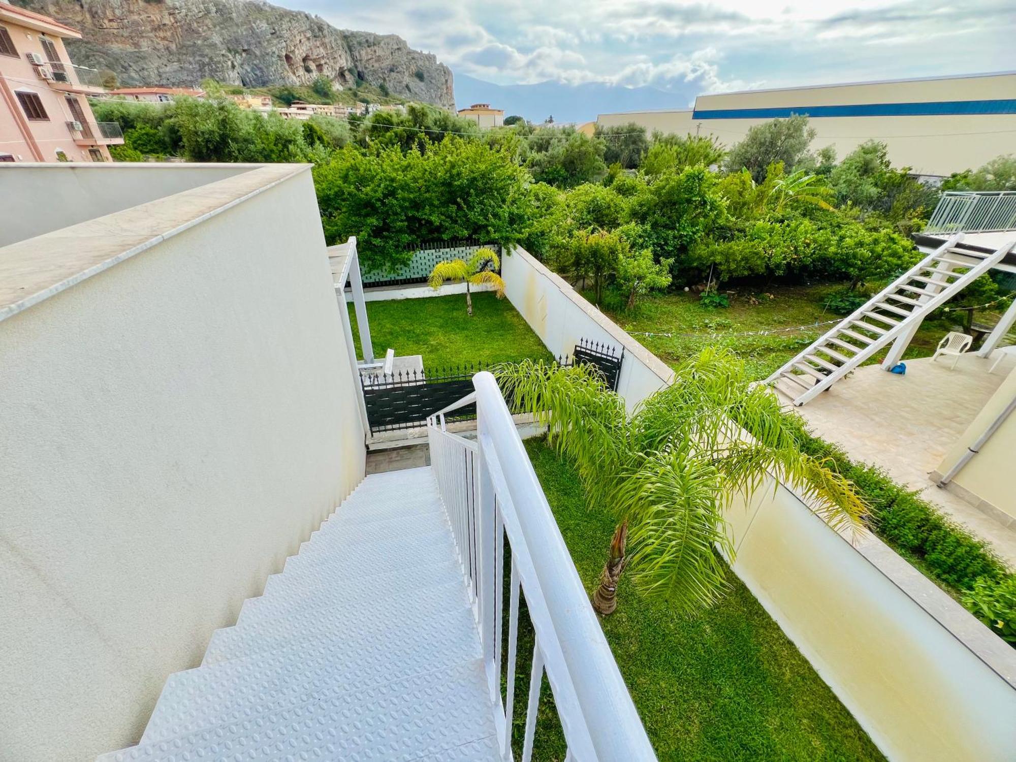 Suite Capaci Exterior photo
