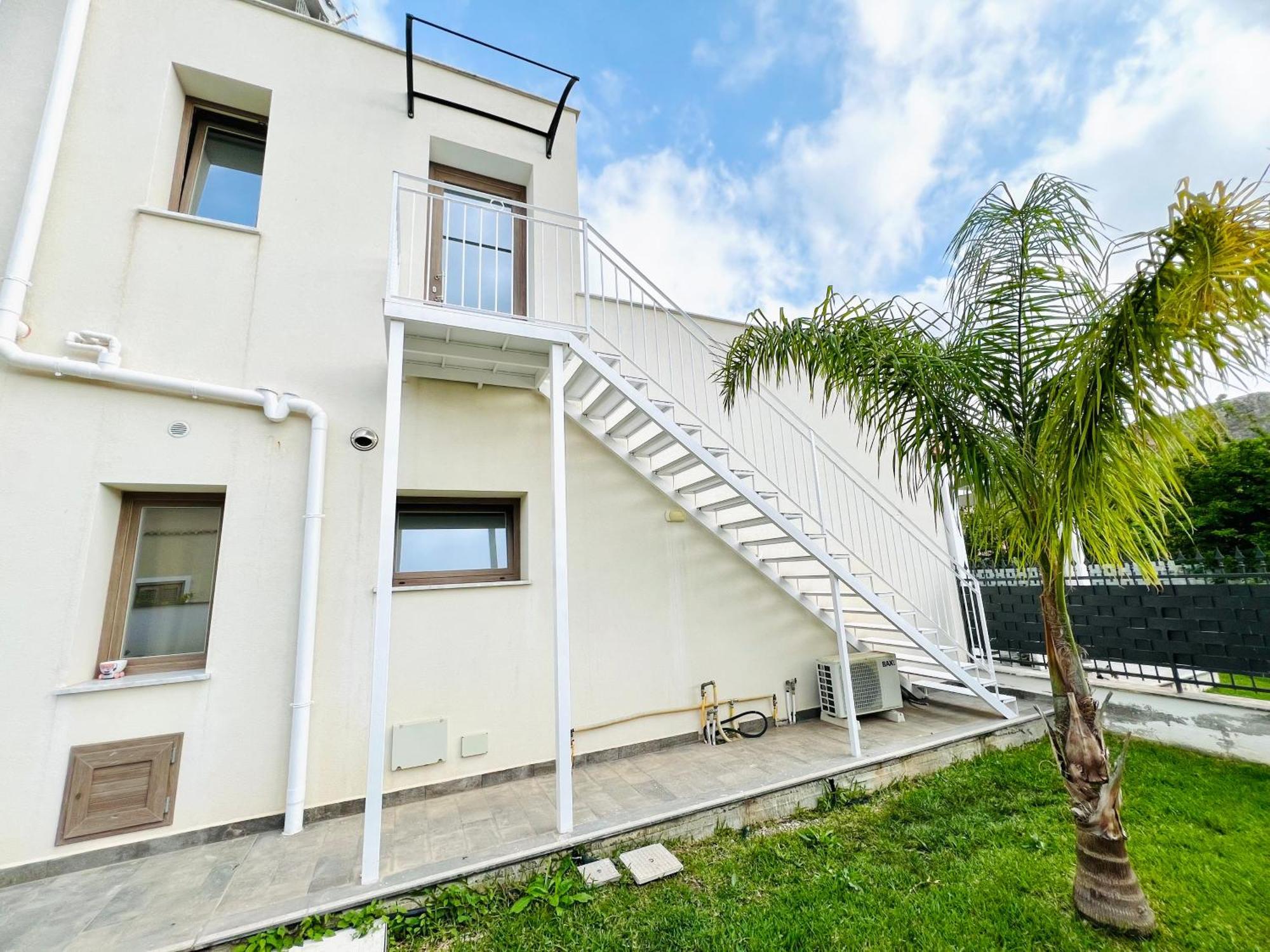 Suite Capaci Exterior photo