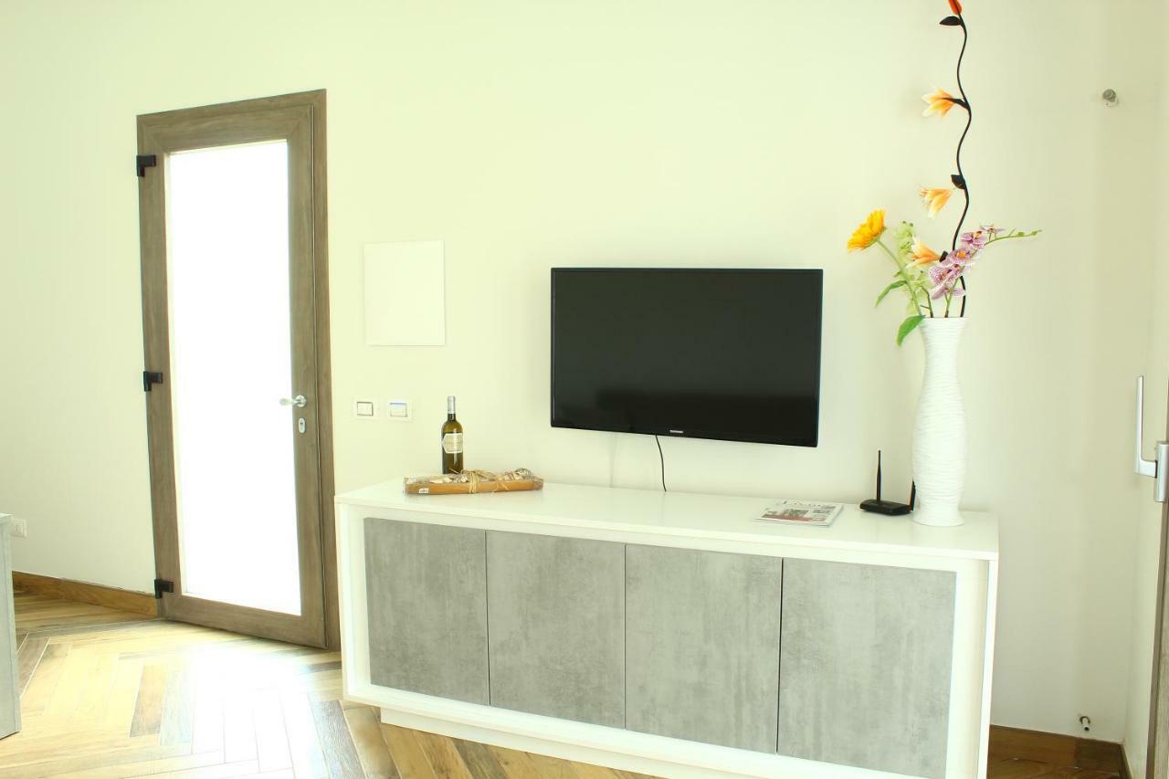Suite Capaci Exterior photo