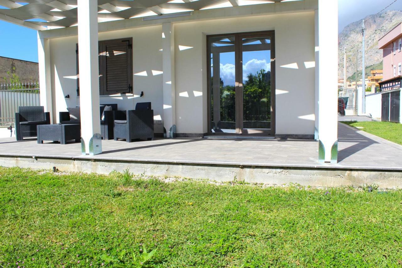 Suite Capaci Exterior photo